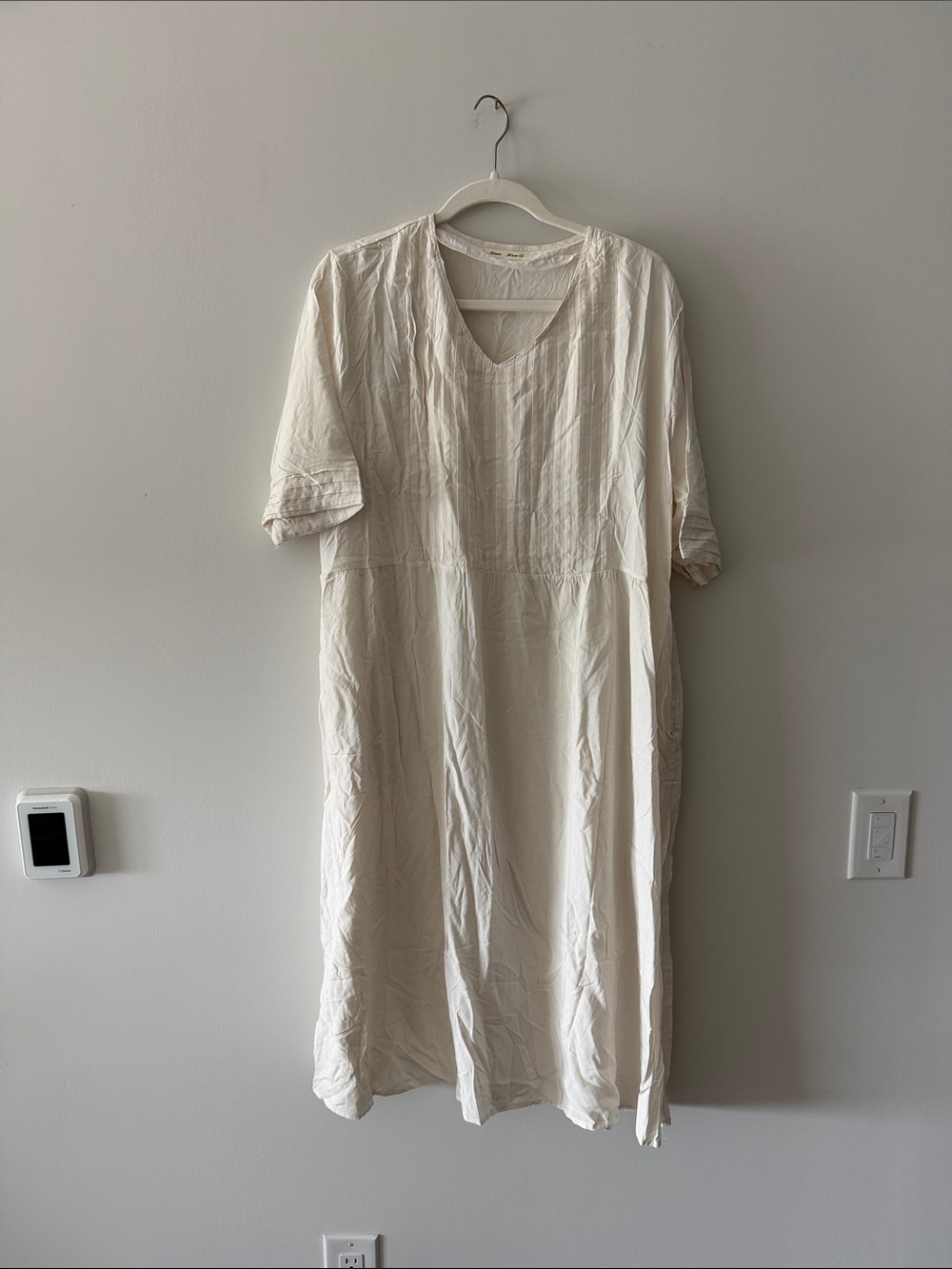 Cream Midi Dress with Delicate Neckline